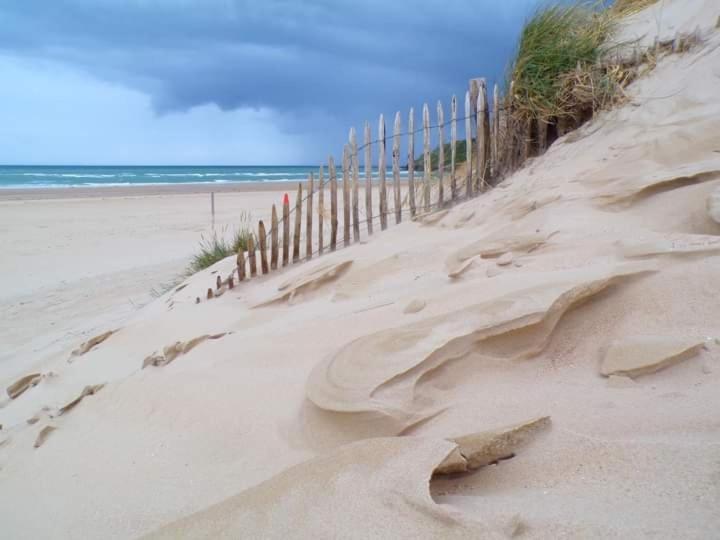 Chez Marie Et Philippe - 1Km De La Plage Les Moitiers-d'Allonne Extérieur photo